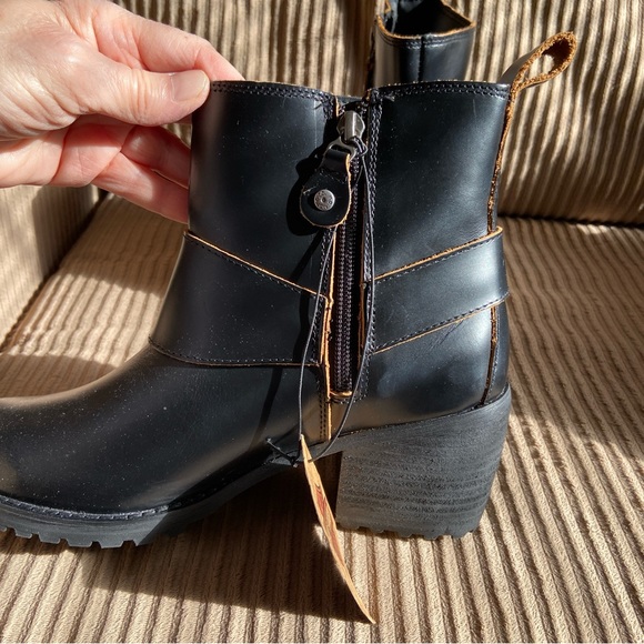 Harley Davidson Womens Lalane Riding Boots - Size 7.5 - NWT - Picture 4 of 14